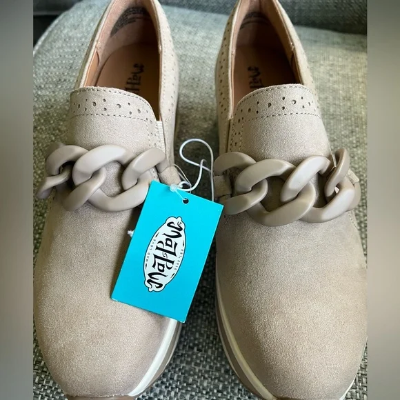 Mad Love Taupe Platform Slip-On Sneakers with Chain Accent - Picture 3 of 7